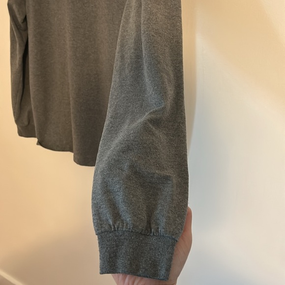 Patagonia Gray Long sleeve Classic Front and Back logo Shirt Size M - Picture 4 of 8